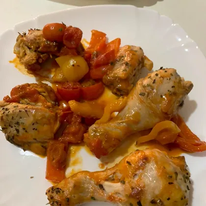 Курица тушёная с перцами и помидорами по-Римски