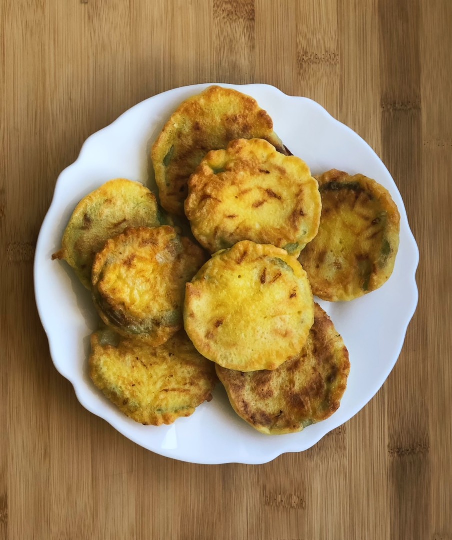Кабачок в сырном кляре
