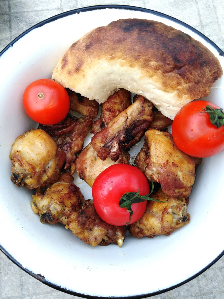 Шашлык из куриных окорочков - рецепт с фото