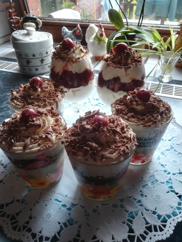 Десерт "Чёрный лес"