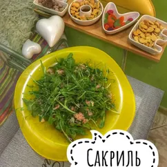 Салат из микрозелени