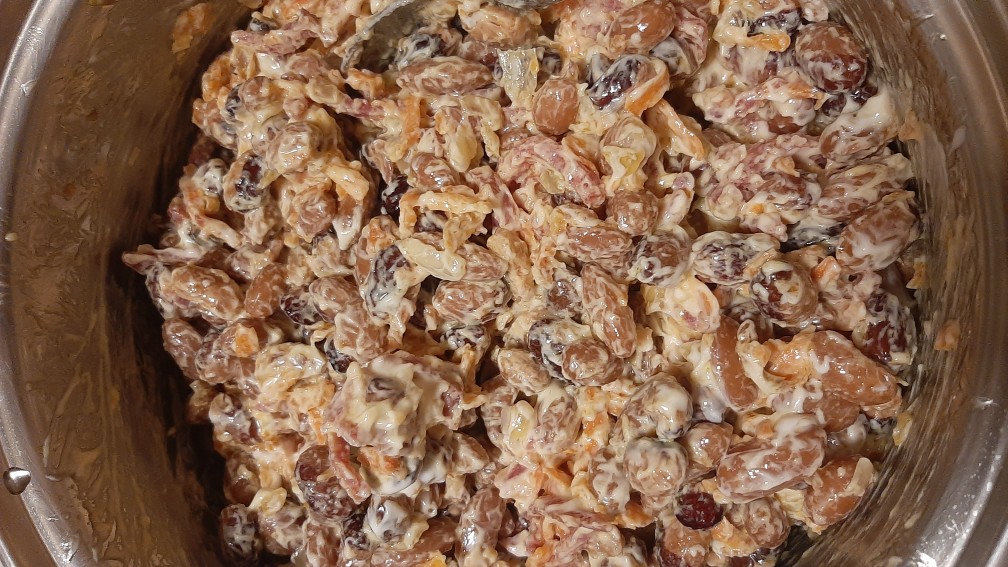 Салат из фасоли
