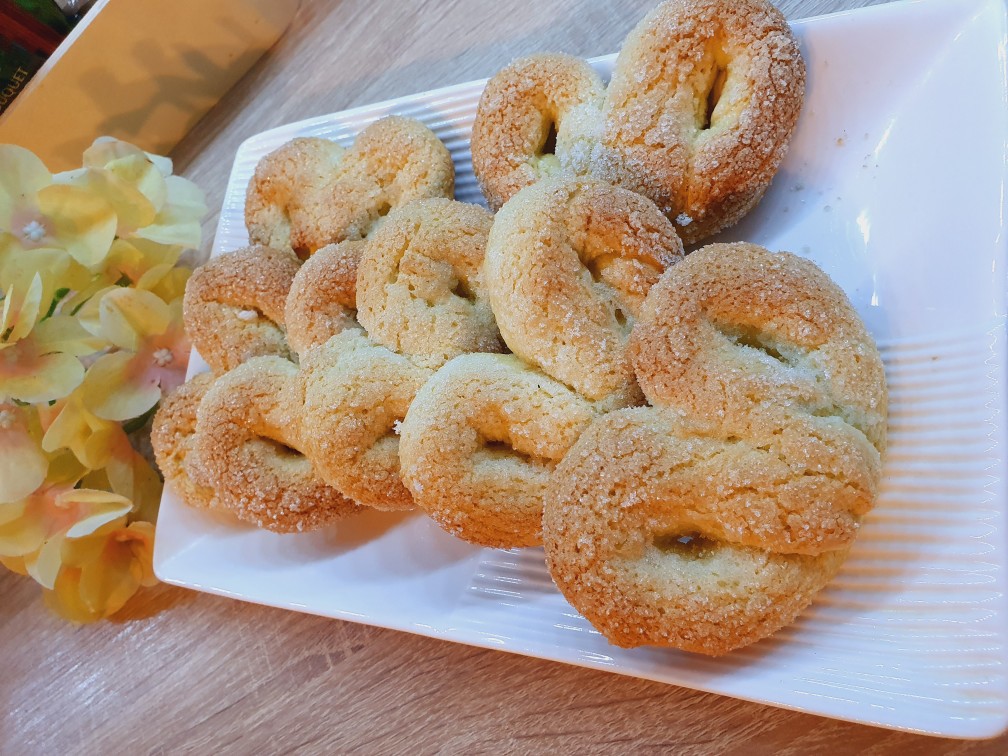 Мягкие крендельки - пошаговый рецепт с фото на пластиковыеокнавтольятти.рф