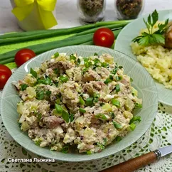 Рыбный салат с картофелем   
