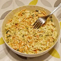 Салат с корейской морковкой и крабовыми палочками