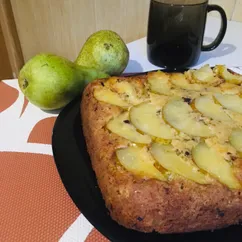 Грушевый пирог с шоколадом и тыквенными семечками 😋