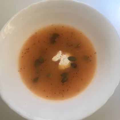 Суп-пюре из кабачков с томатами