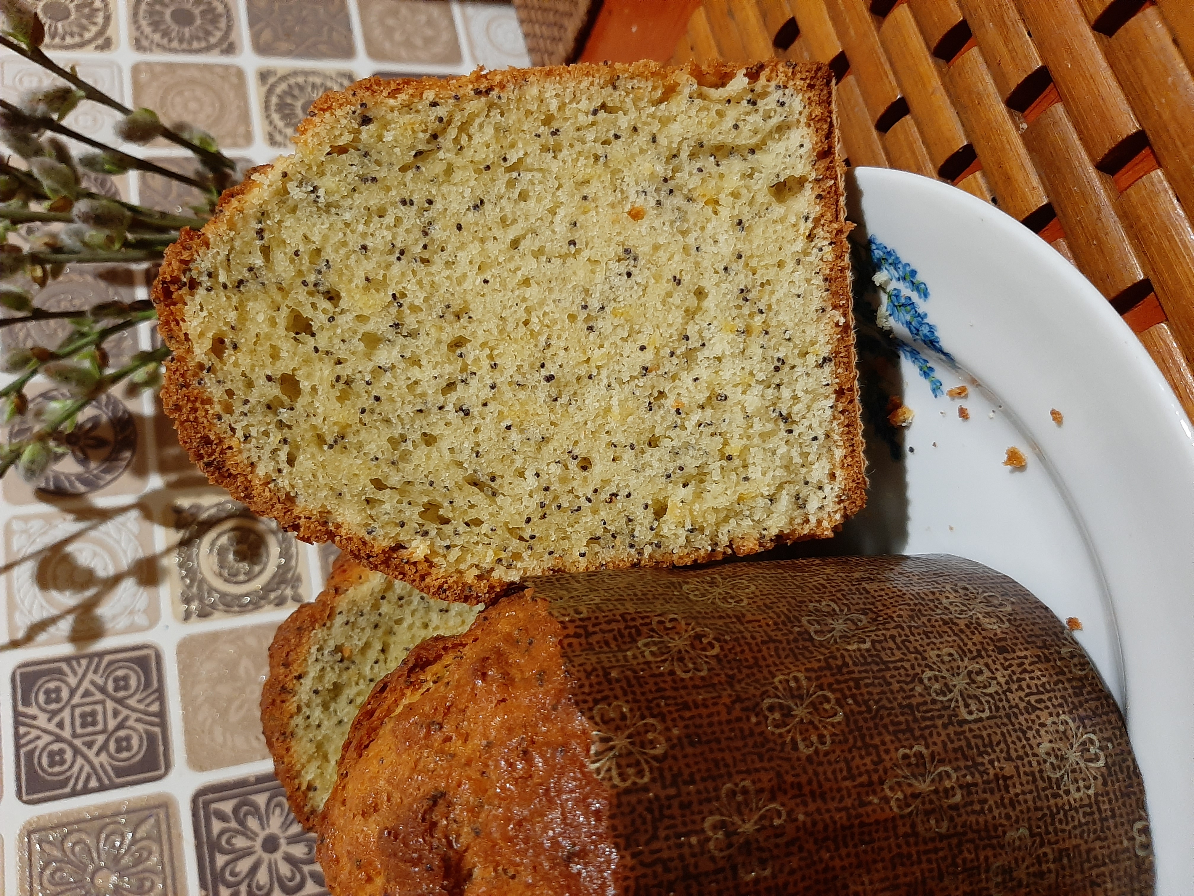 Лимонно-маковый кулич
