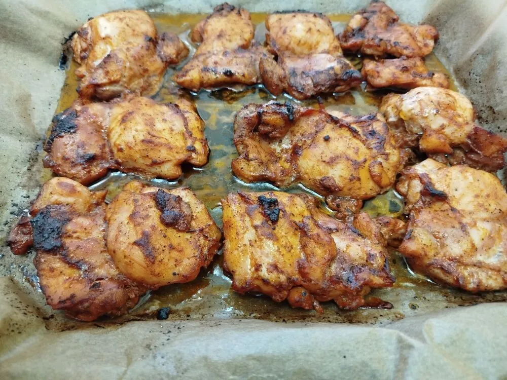 Сочные куриные бедрышки в духовке