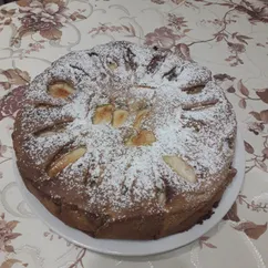 Шарлотка с яблоками