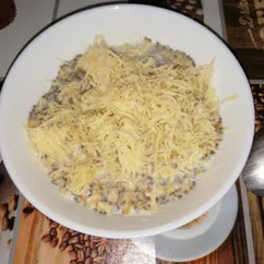 Любимый завтрак - овсянка с сыром 🧀