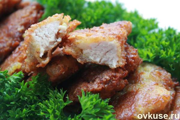 Свинина в сырной панировке соус