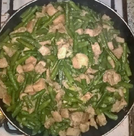 Зеленая фасоль с куриной грудкой. Рецепт с фото