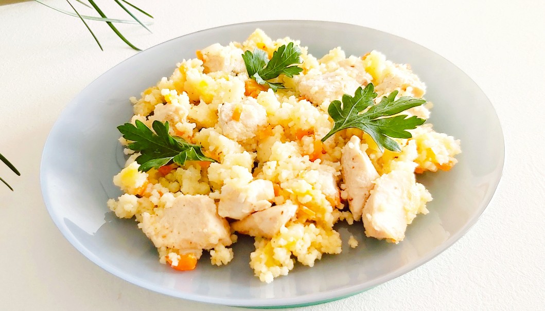 Кускус с курицей и кабачком