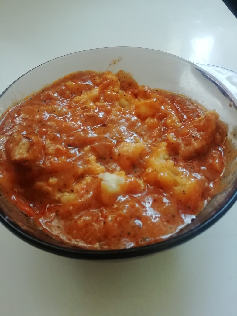 Картошечка пюре, да с мясной подливочкой