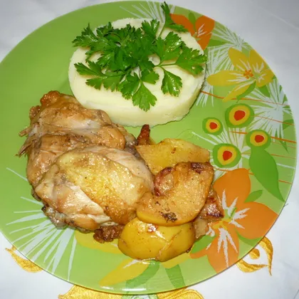 Курица с айвой
