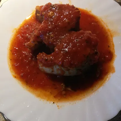 Скумбрия в томатном соусе