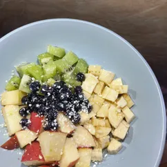 Фруктовый салат