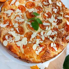 Манник творожный с абрикосами