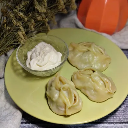 Манты с фаршем и тыквой