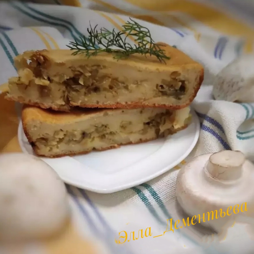 Заливной пирог с капустой и грибами