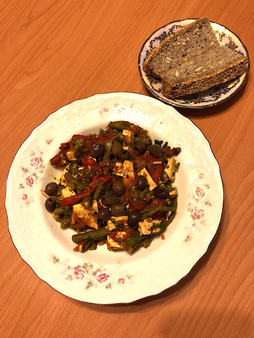 Стручковая фасоль с тофу (веганрецепт)