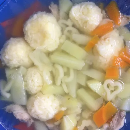 Суп с сырными шариками в мультиварке
