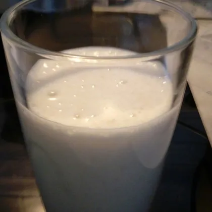 Коктейль бананово молочный