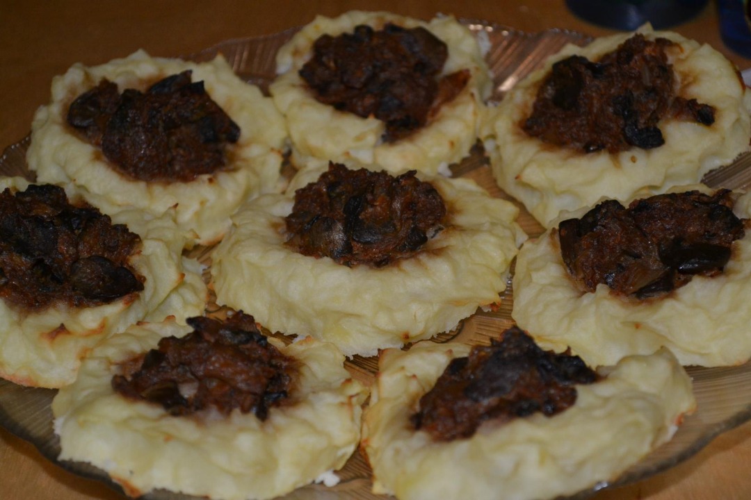 Картофельные гнезда с грибами#кулинарныймарафон