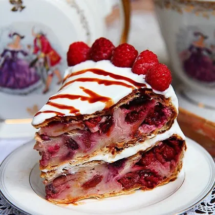 Слоёный тортик из лаваша с ягодами 🍰🍒