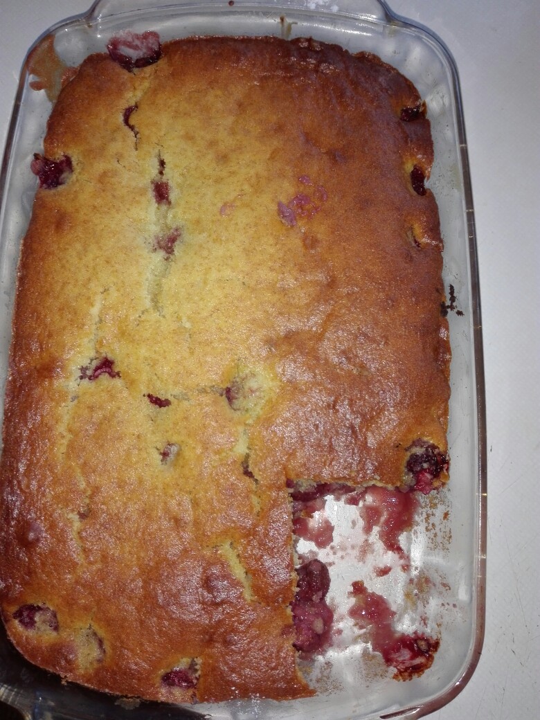 Коблер с клубникой