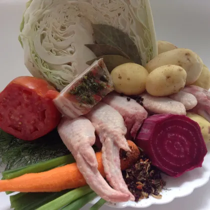 Борщ с курицей и грудинкой из свежих овощей "Мой" в мультиварке