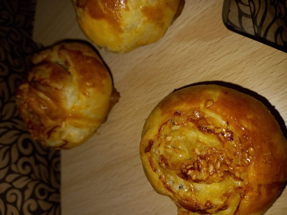 Слоёные розочки