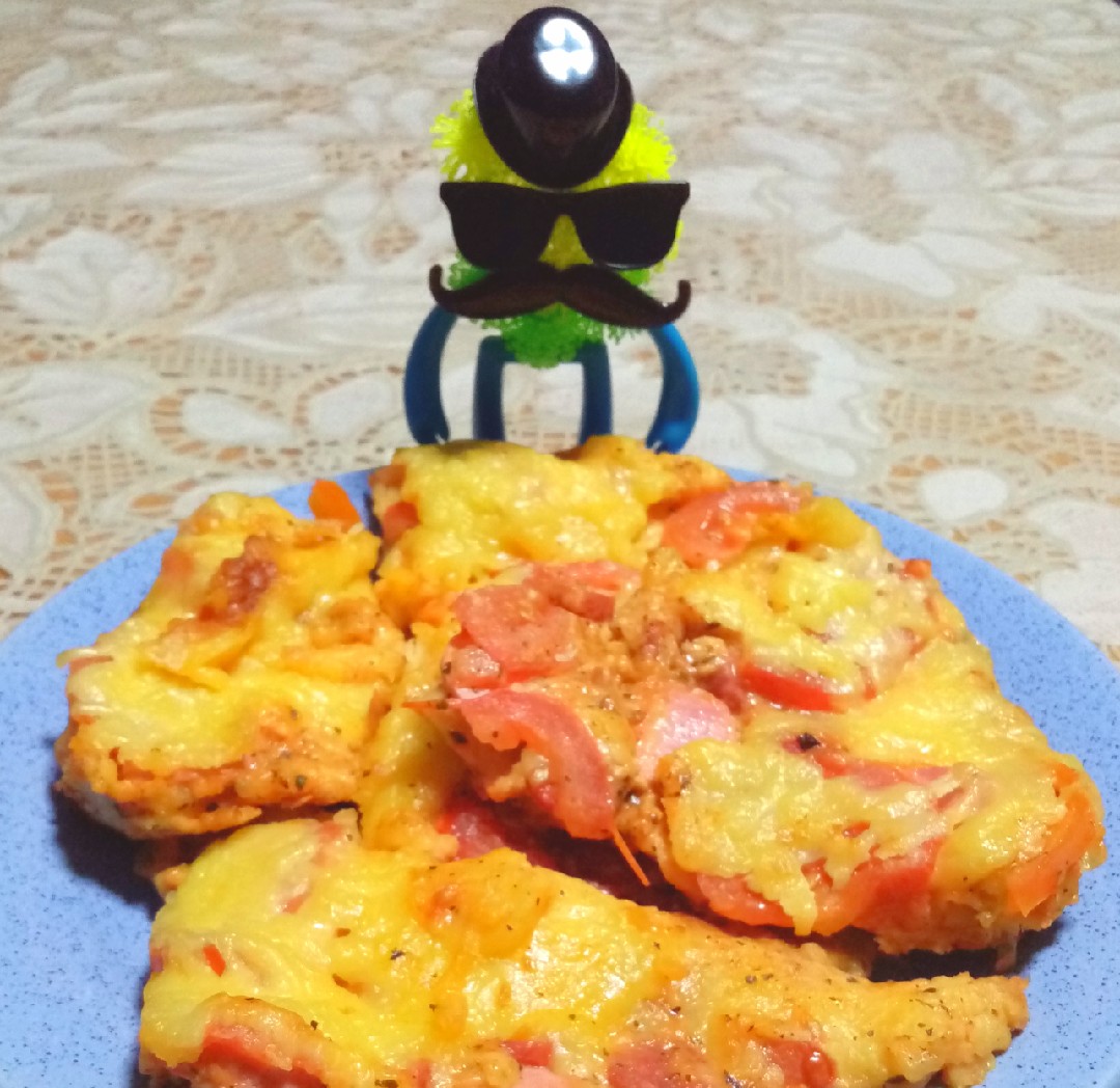 Дрожжевая пицца на сковороде — рецепт с фото пошагово