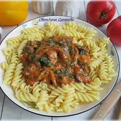 Гуляш из куриных сердечек