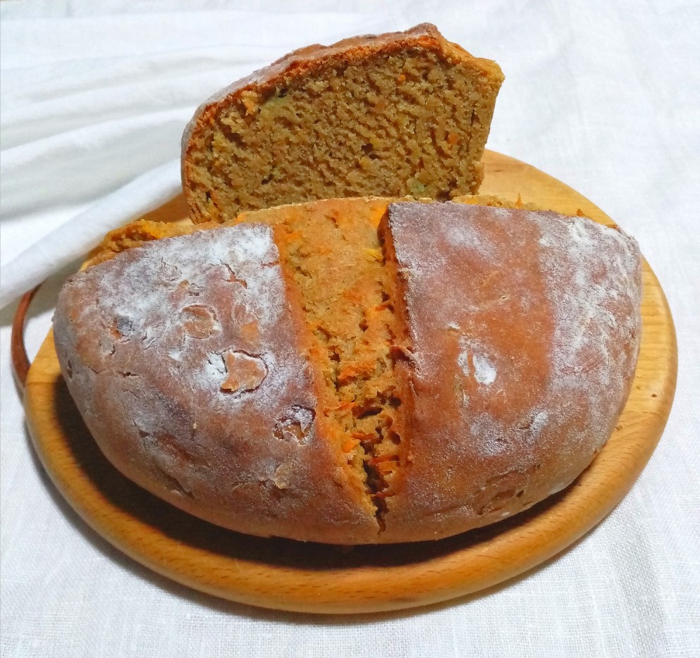 🥖 Ржано - пшеничный хлеб с зажаркой из лука и моркови