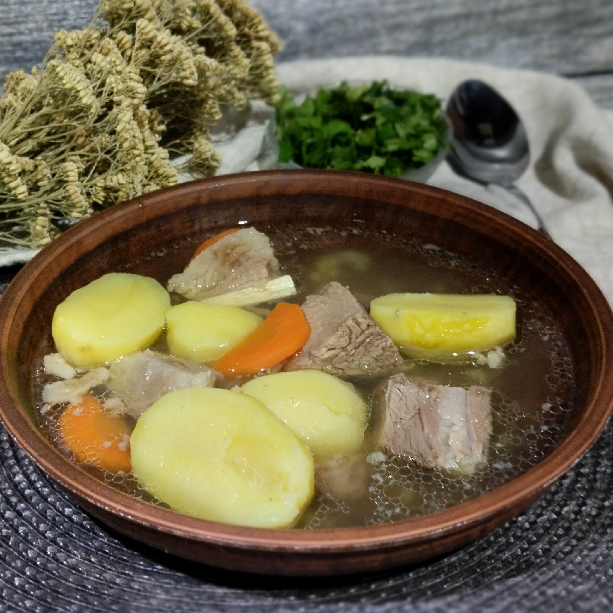 Шулюм с говядиной и картофелем