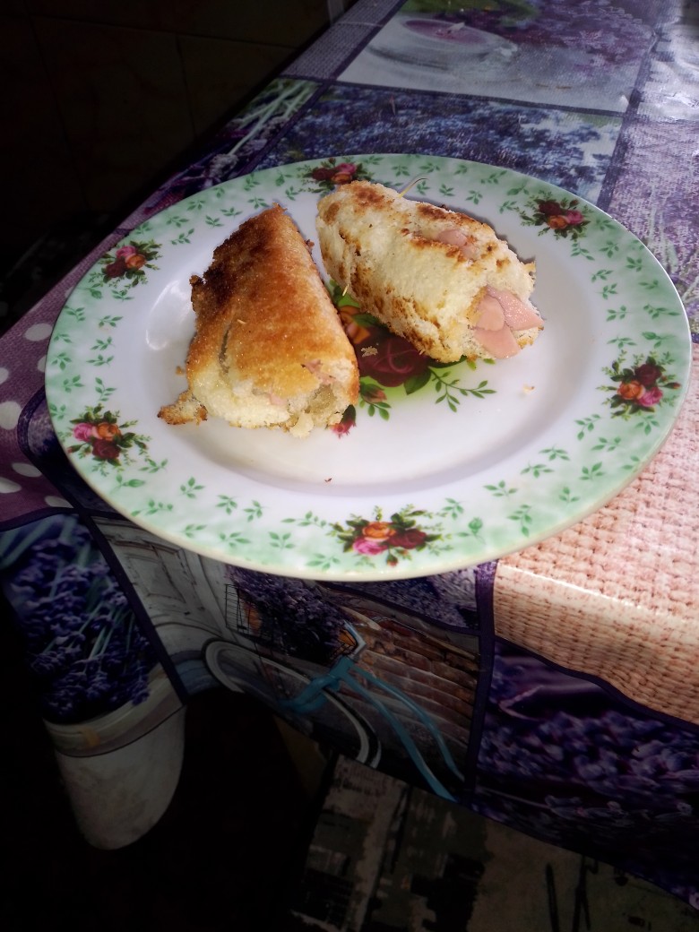 Рулетики с ветчиной и сыром