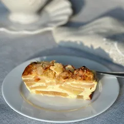 Нежный яблочный пирог без муки