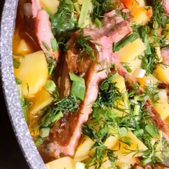 Копченые рёбрышки с картошкой 🥓🍅🥔🥕