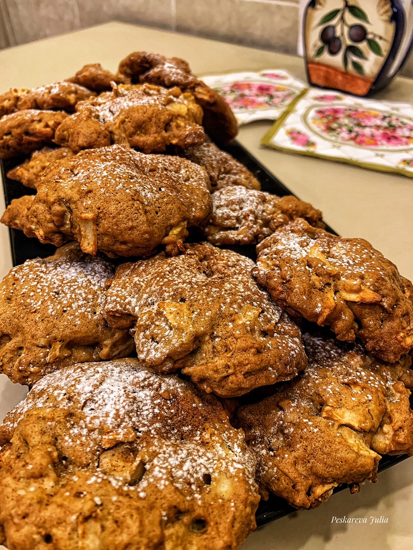 Яблочные печенья с грецким орехом