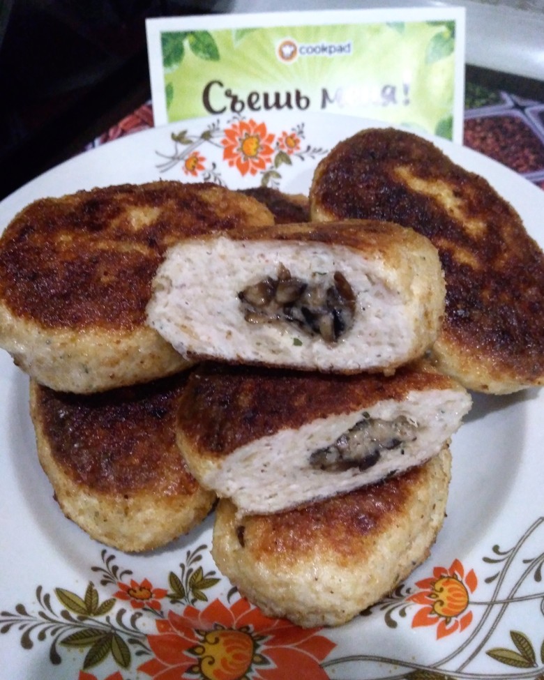 Куриные котлетки с секретом