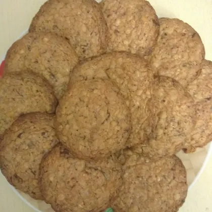 Печенье из овсянки с шоколадом и орешками