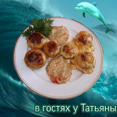 Мясные шарики в кабачке с молодым картофелем