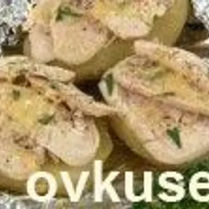 Запеченный картофель с курицей и сыром