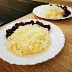 Рисовая каша🍚 с вишней