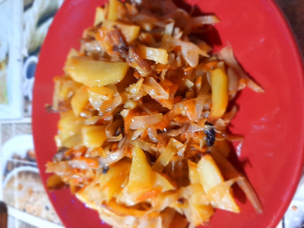 Тушёная капуста по-белорусски