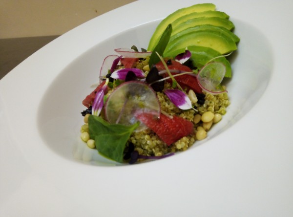 Салат киноа