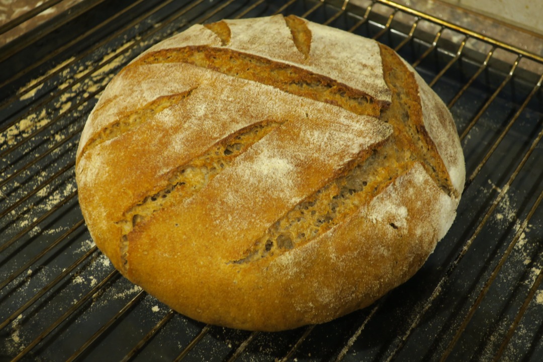Хлеб пшенично-ржаной на закваске
