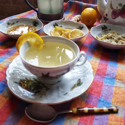 Чай с имбирем, лимоном и медом🍋